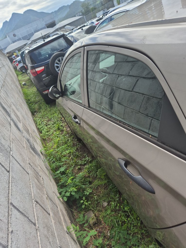 HYUNDAI HB20 1.0 COMFORT 12V FLEX 4P MANUAL