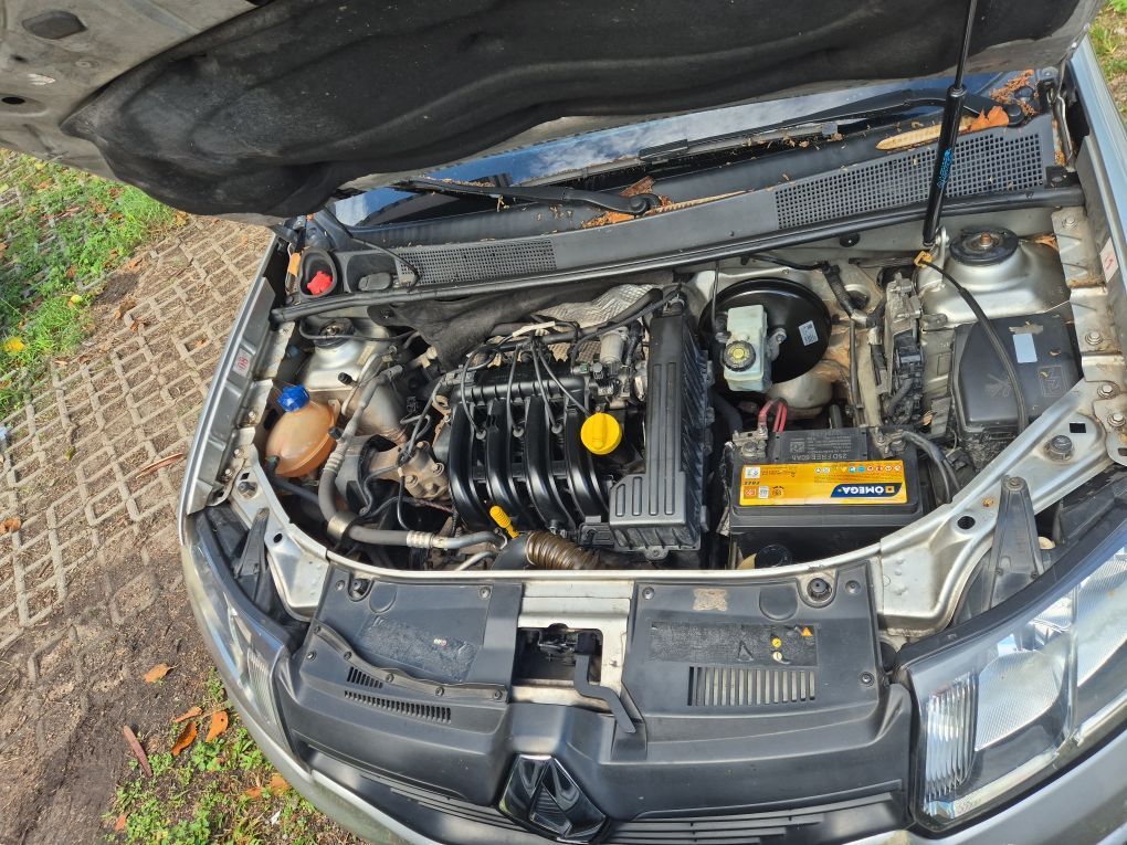 RENAULT SANDERO 1.0 AUTHENTIQUE 16V FLEX 4P MANUAL