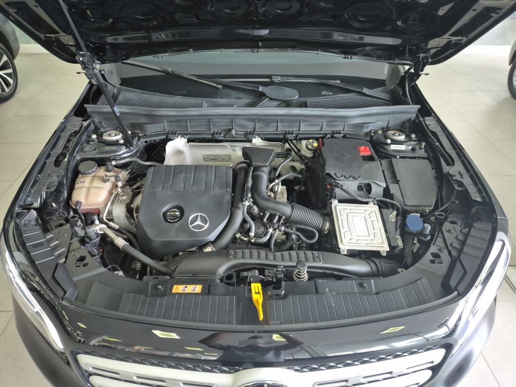 MERCEDES-BENZ GLB 200 1.3 CGI GASOLINA PROGRESSIVE 7G-DCT