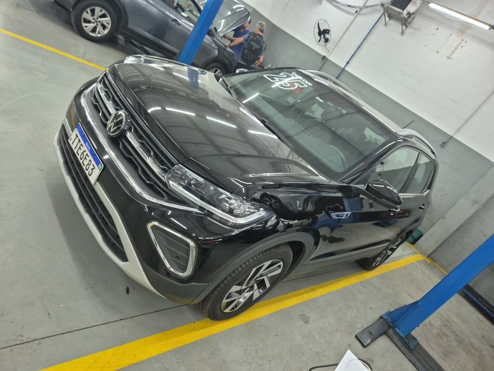 VOLKSWAGEN T-CROSS 1.4 250 TSI TOTAL FLEX HIGHLINE AUTOM&Aacute;TICO