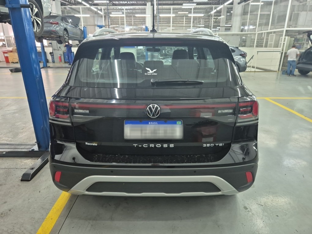 VOLKSWAGEN T-CROSS 1.4 250 TSI TOTAL FLEX HIGHLINE AUTOM&Aacute;TICO