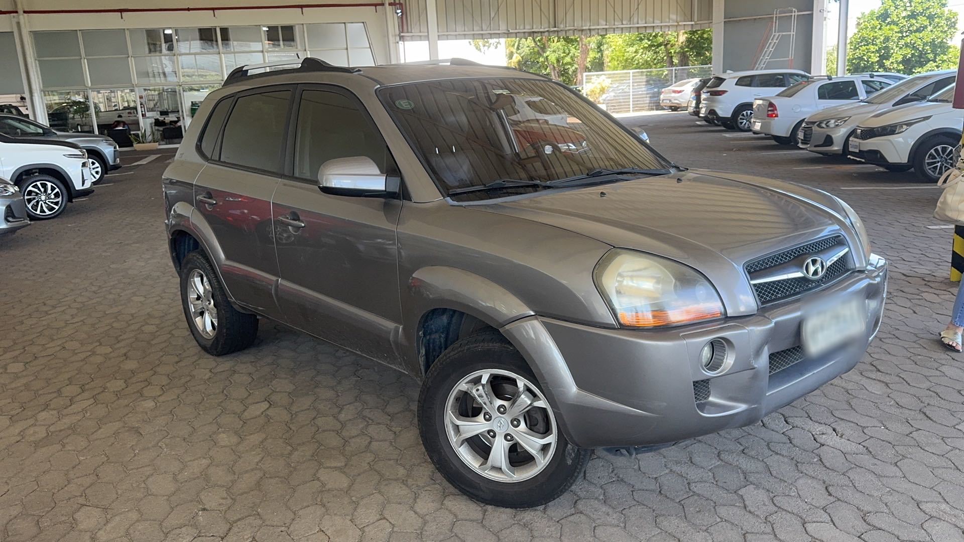 HYUNDAI TUCSON 2.0 MPFI GLS 16V 143CV 2WD GASOLINA 4P AUTOMATICO