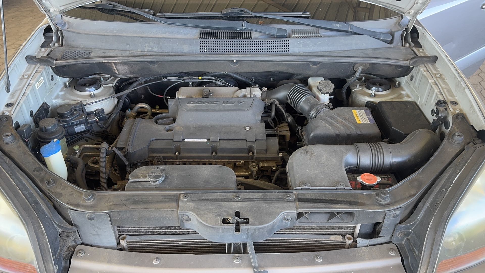 HYUNDAI TUCSON 2.0 MPFI GLS 16V 143CV 2WD GASOLINA 4P AUTOMATICO