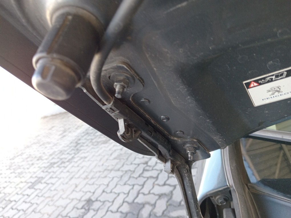 PEUGEOT 2008 1.6 16V FLEX GRIFFE 4P AUTOMATICO