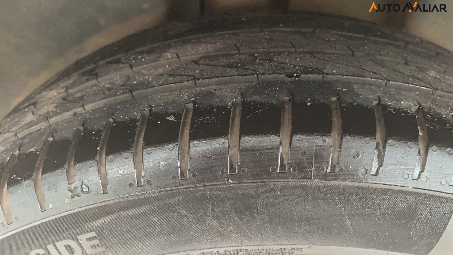 VOLKSWAGEN NIVUS 1.0 200 TSI TOTAL FLEX HIGHLINE AUTOM&Aacute;TICO