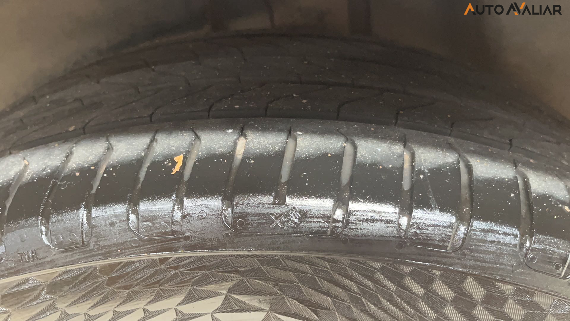 VOLKSWAGEN NIVUS 1.0 200 TSI TOTAL FLEX HIGHLINE AUTOM&Aacute;TICO