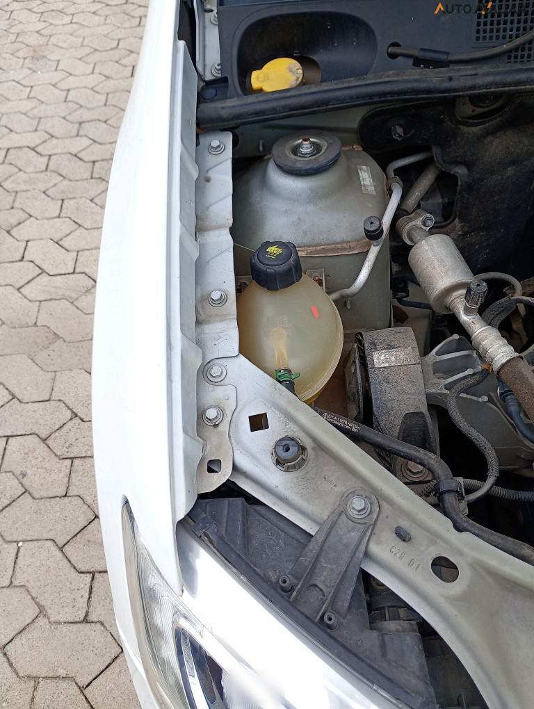 RENAULT LOGAN 1.0 12V SCE FLEX ZEN MANUAL