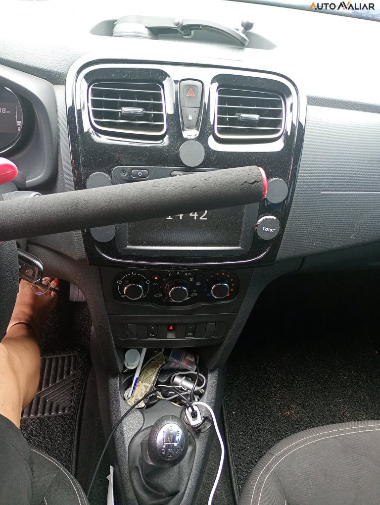 RENAULT LOGAN 1.0 12V SCE FLEX ZEN MANUAL