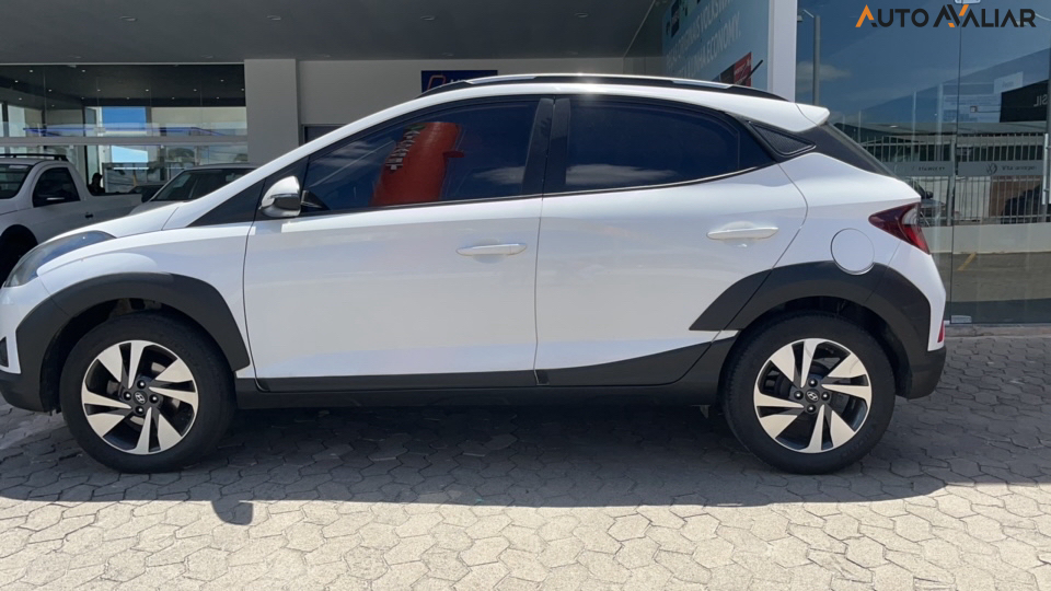 HYUNDAI HB20X 1.6 16V FLEX VISION MANUAL