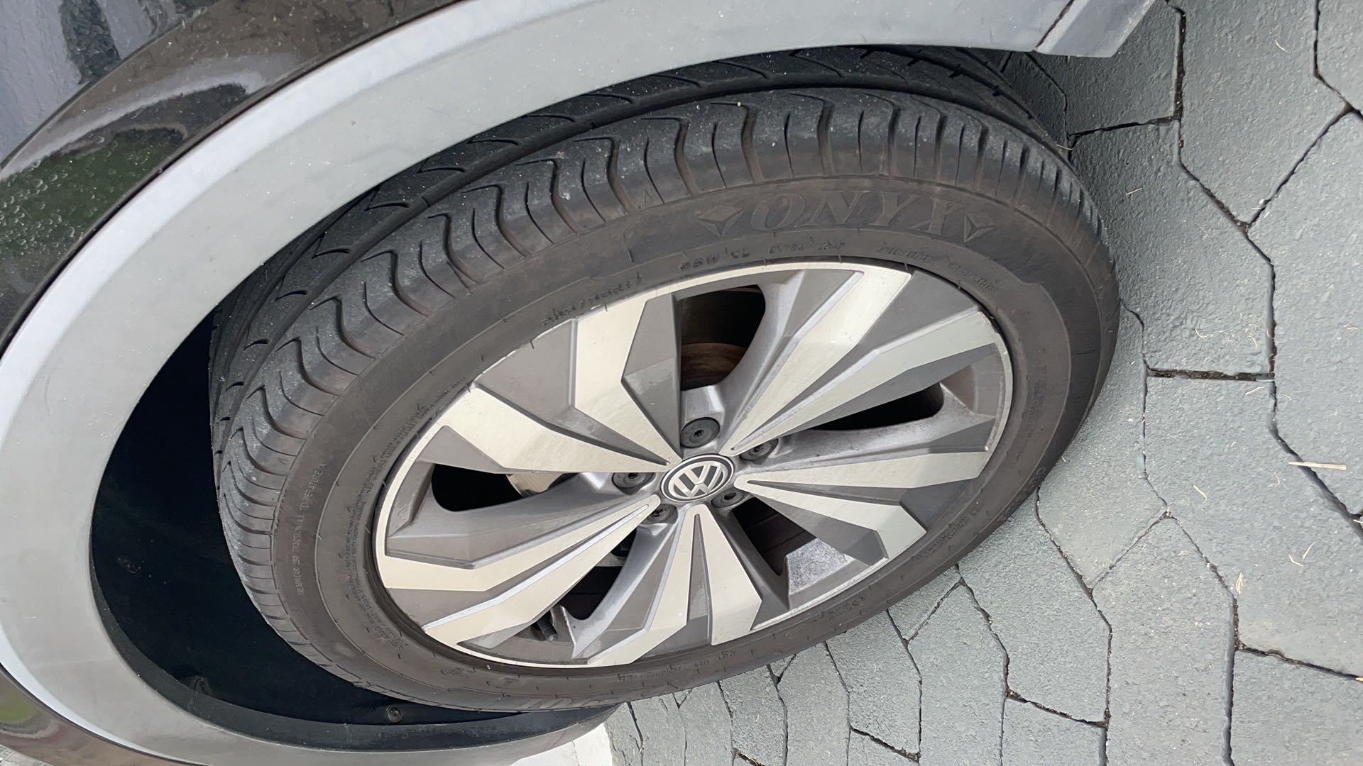 VOLKSWAGEN T-CROSS 1.4 250 TSI TOTAL FLEX HIGHLINE AUTOMATICO