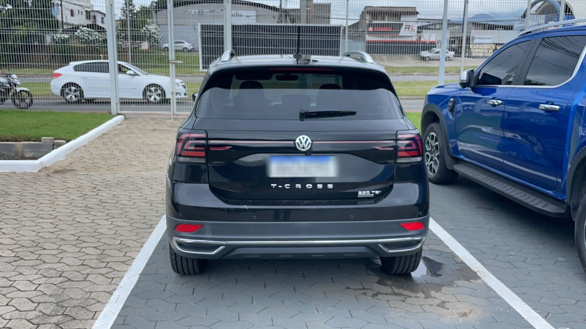 VOLKSWAGEN T-CROSS 1.4 250 TSI TOTAL FLEX HIGHLINE AUTOMATICO