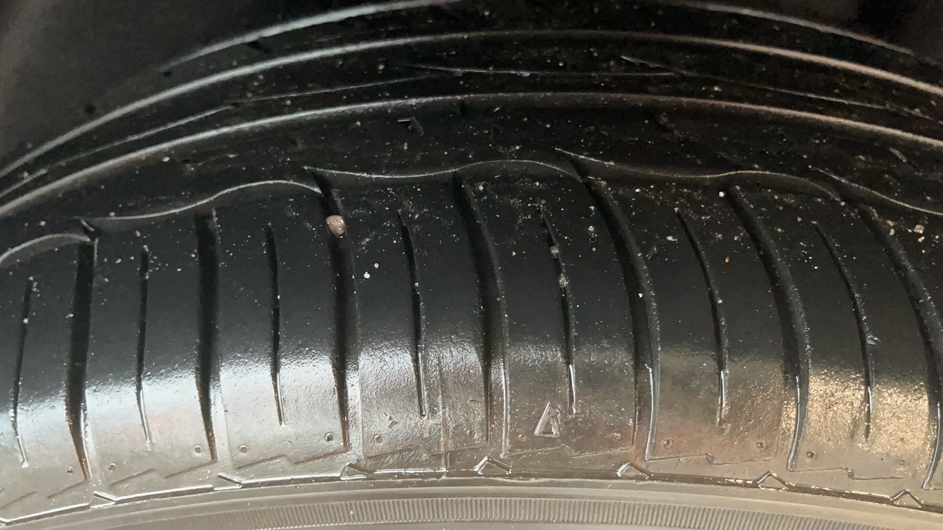 VOLKSWAGEN T-CROSS 1.0 200 TSI TOTAL FLEX AUTOM&Aacute;TICO