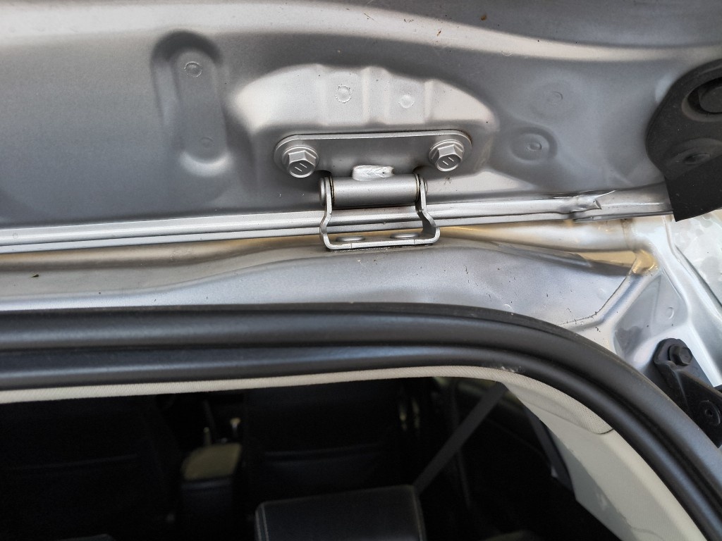 TOYOTA RAV4 2.0 TOP 4X2 16V GASOLINA 4P AUTOMATICO