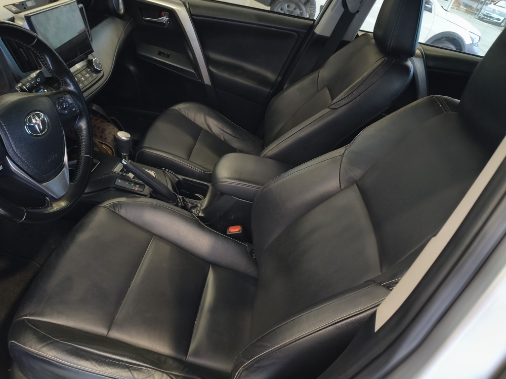 TOYOTA RAV4 2.0 TOP 4X2 16V GASOLINA 4P AUTOMATICO