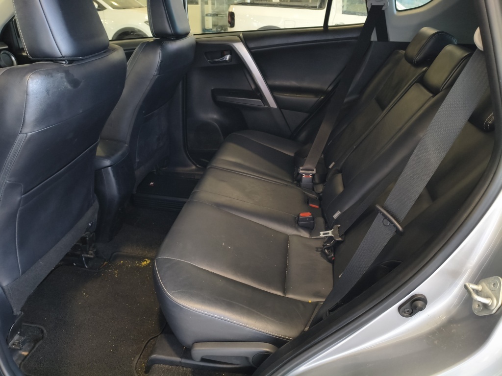 TOYOTA RAV4 2.0 TOP 4X2 16V GASOLINA 4P AUTOMATICO