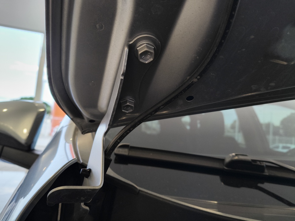 TOYOTA RAV4 2.0 TOP 4X2 16V GASOLINA 4P AUTOMATICO