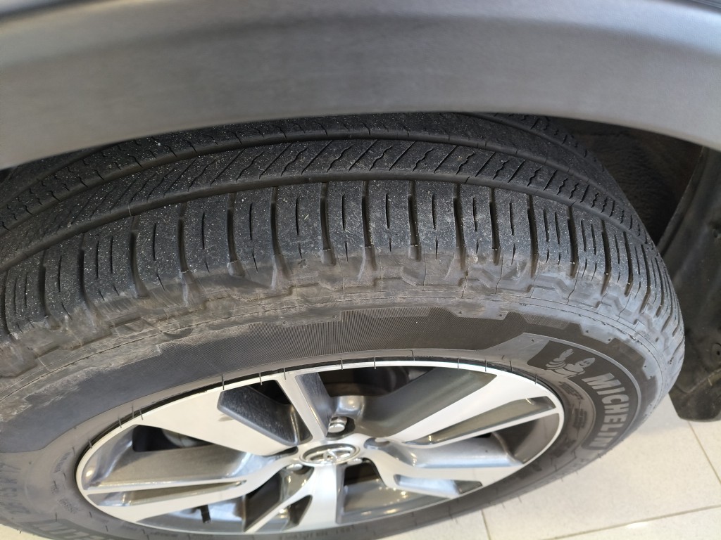 TOYOTA RAV4 2.0 TOP 4X2 16V GASOLINA 4P AUTOMATICO