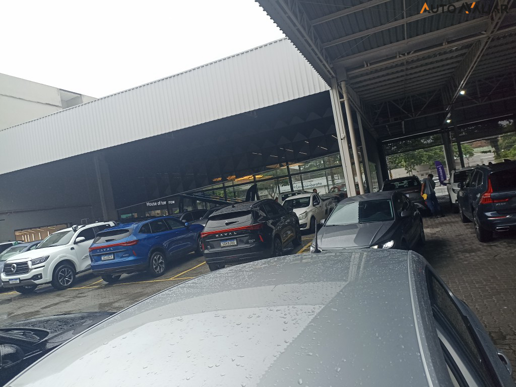 VOLKSWAGEN POLO 1.0 170 TSI MANUAL