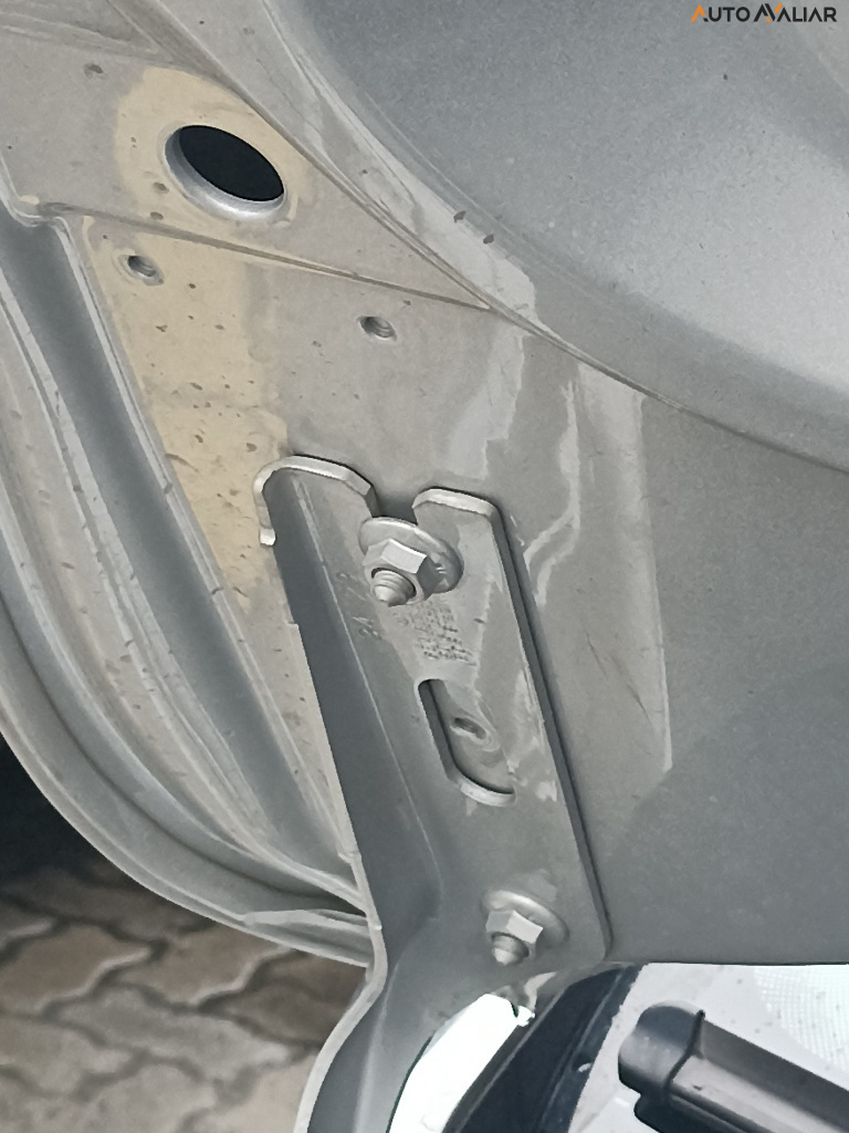 VOLKSWAGEN POLO 1.0 170 TSI MANUAL