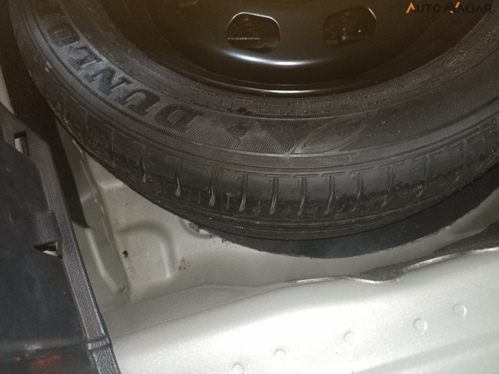 VOLKSWAGEN POLO 1.0 170 TSI MANUAL