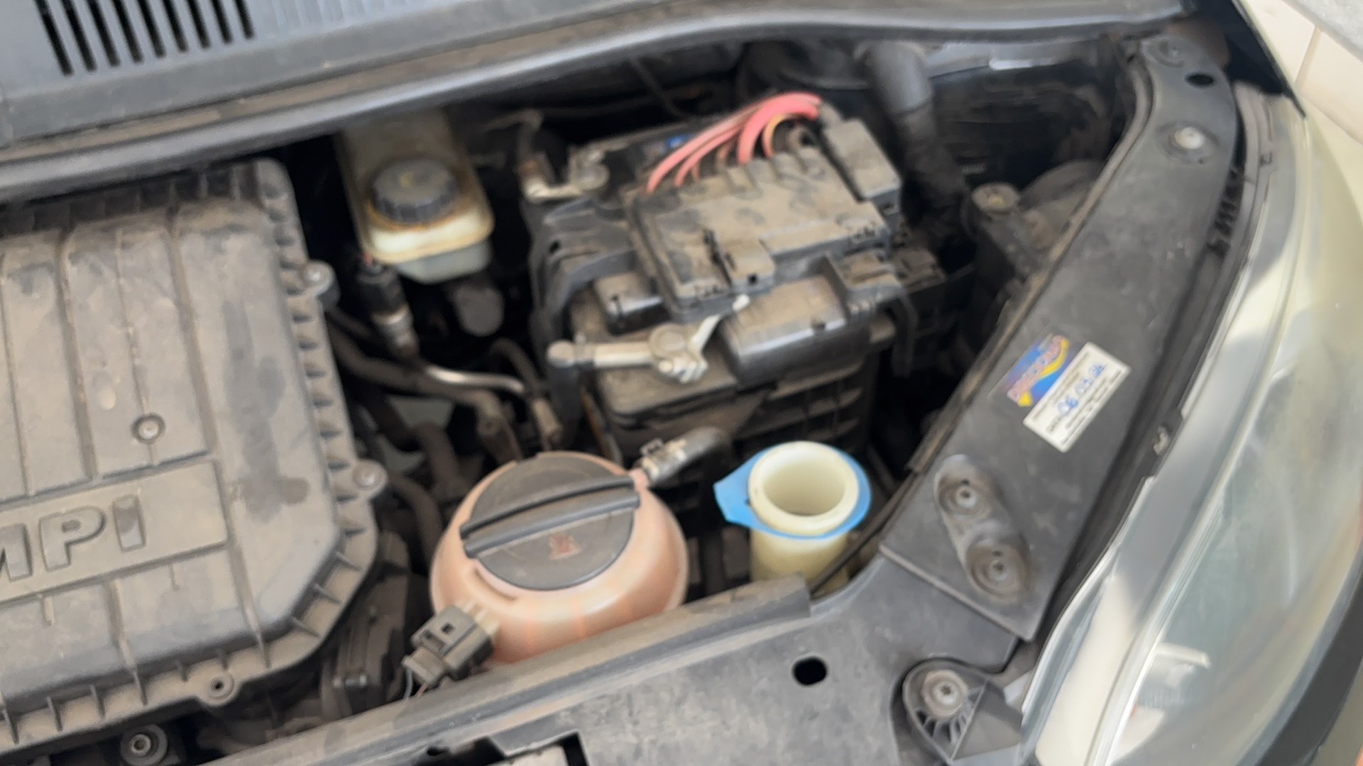 VOLKSWAGEN UP 1.0 MPI MOVE UP 12V FLEX 4P AUTOMATIZADO