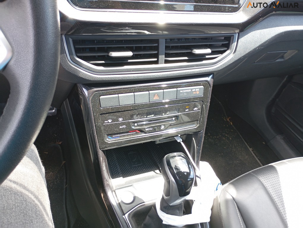 VOLKSWAGEN T-CROSS 1.4 250 TSI TOTAL FLEX HIGHLINE AUTOM&Aacute;TICO