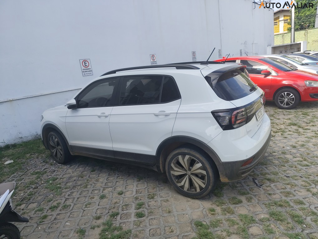 VOLKSWAGEN T-CROSS 1.0 200 TSI TOTAL FLEX AUTOM&Aacute;TICO