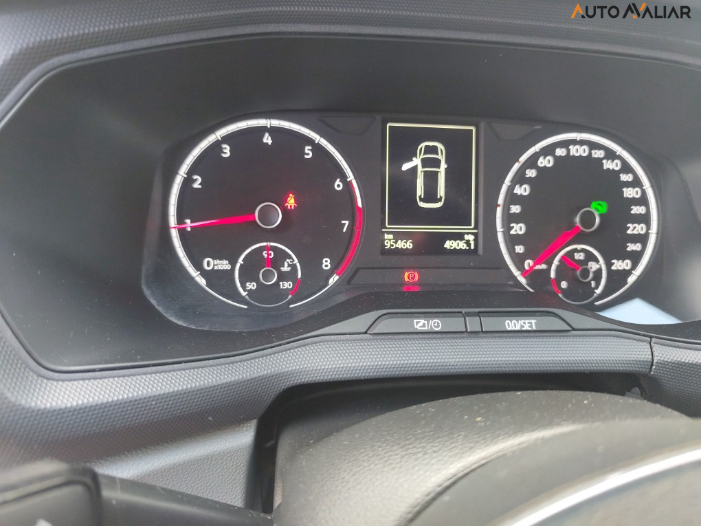 VOLKSWAGEN T-CROSS 1.0 200 TSI TOTAL FLEX AUTOM&Aacute;TICO