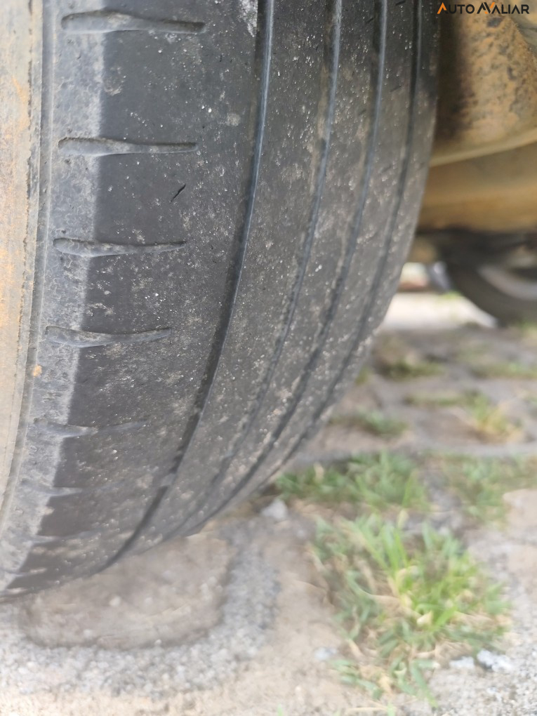 VOLKSWAGEN T-CROSS 1.0 200 TSI TOTAL FLEX AUTOM&Aacute;TICO