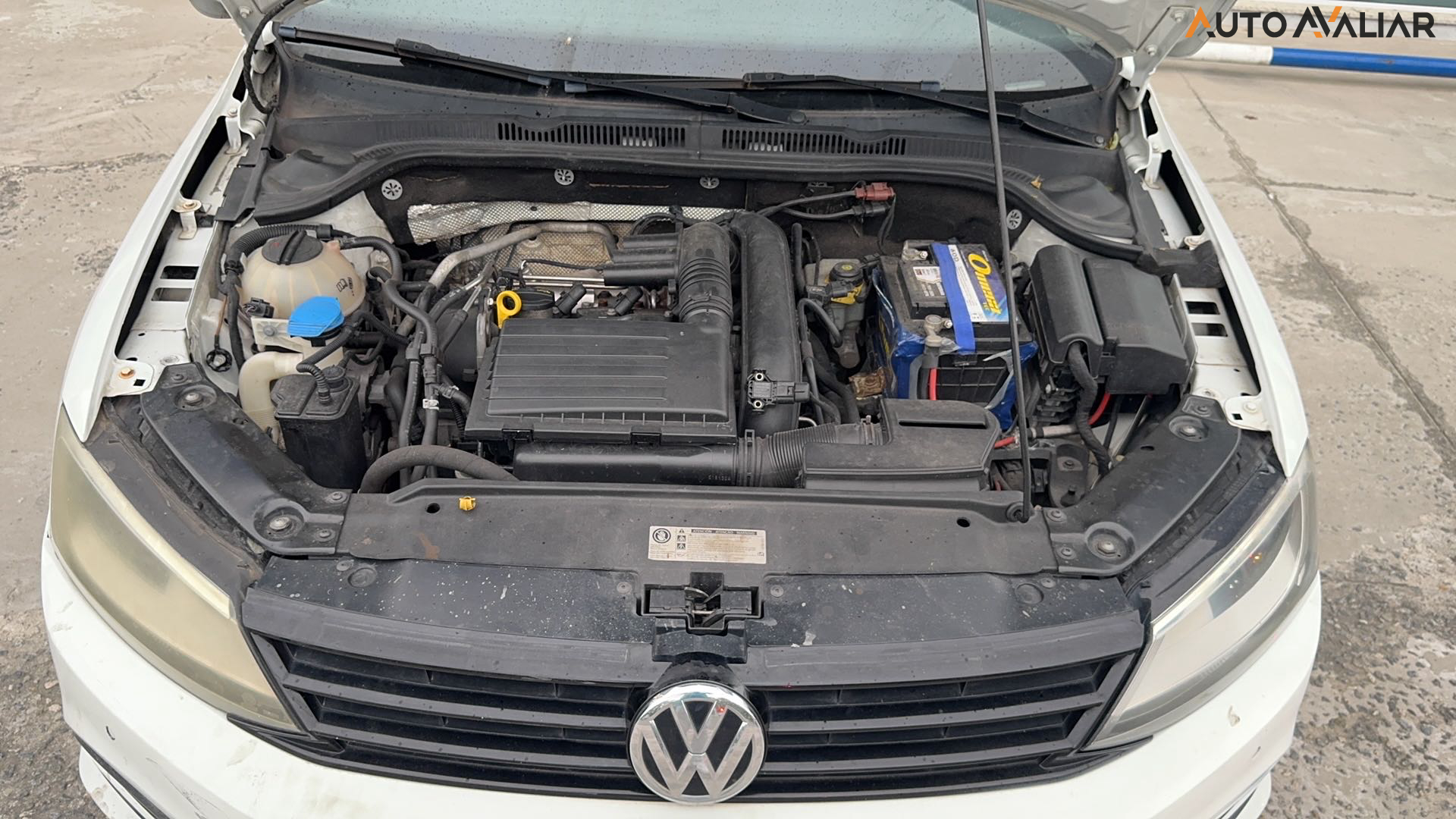 VOLKSWAGEN JETTA 1.4 16V TSI TRENDLINE GASOLINA 4P TIPTRONIC