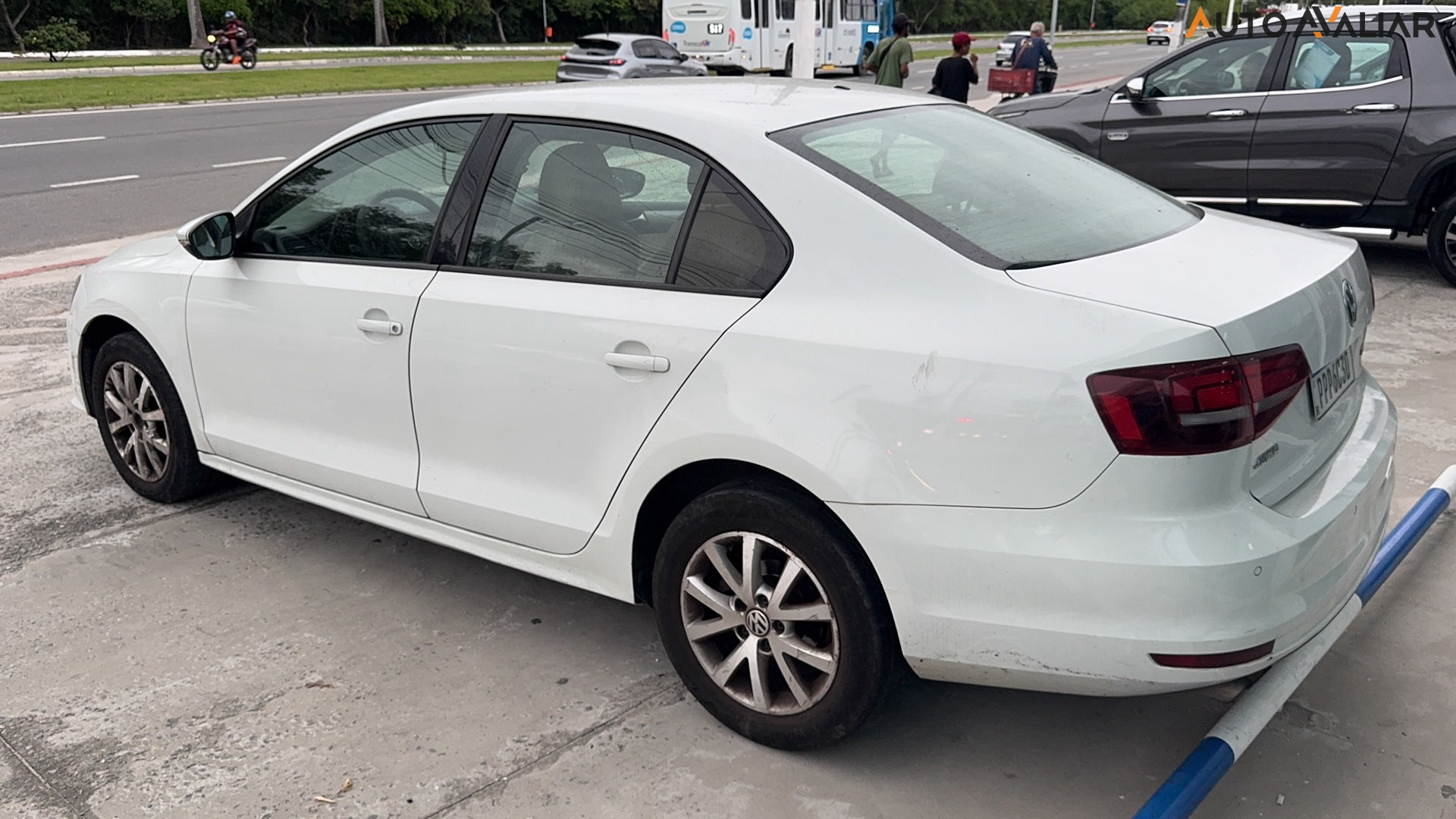 VOLKSWAGEN JETTA 1.4 16V TSI TRENDLINE GASOLINA 4P TIPTRONIC