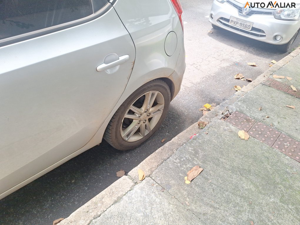 HYUNDAI I30 2.0 MPFI GLS 16V GASOLINA 4P AUTOMATICO