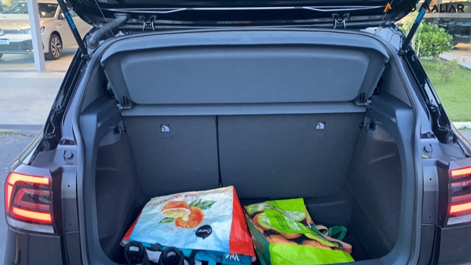 VOLKSWAGEN T-CROSS 1.0 200 TSI TOTAL FLEX SENSE AUTOM&Aacute;TICO