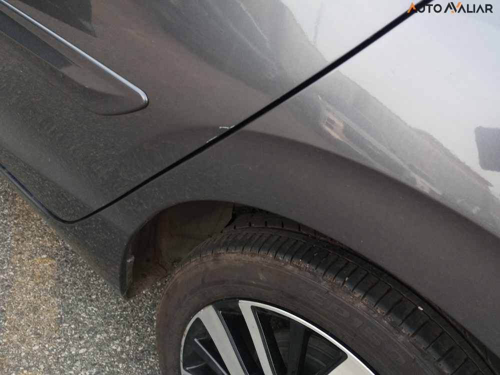 HONDA CITY 1.5 I-VTEC FLEX HATCH EXL CVT