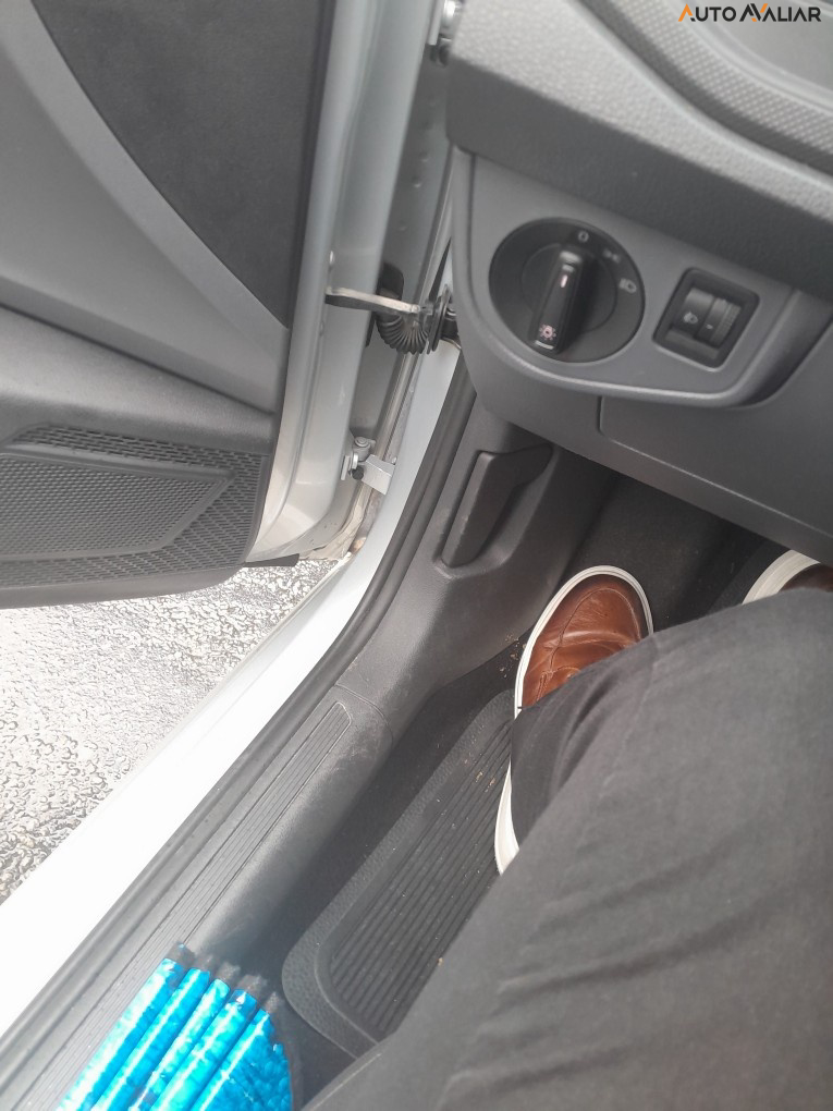 VOLKSWAGEN POLO 1.0 MPI TOTAL FLEX MANUAL