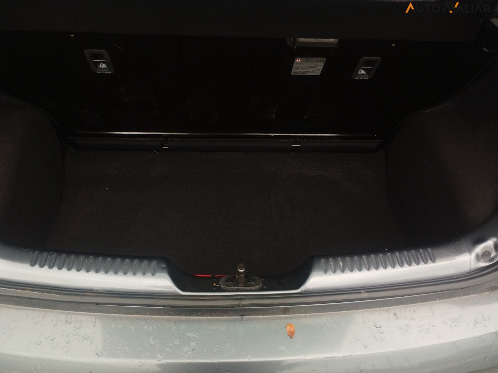 VOLKSWAGEN FOX 1.6 MSI TOTAL FLEX CONNECT 4P MANUAL