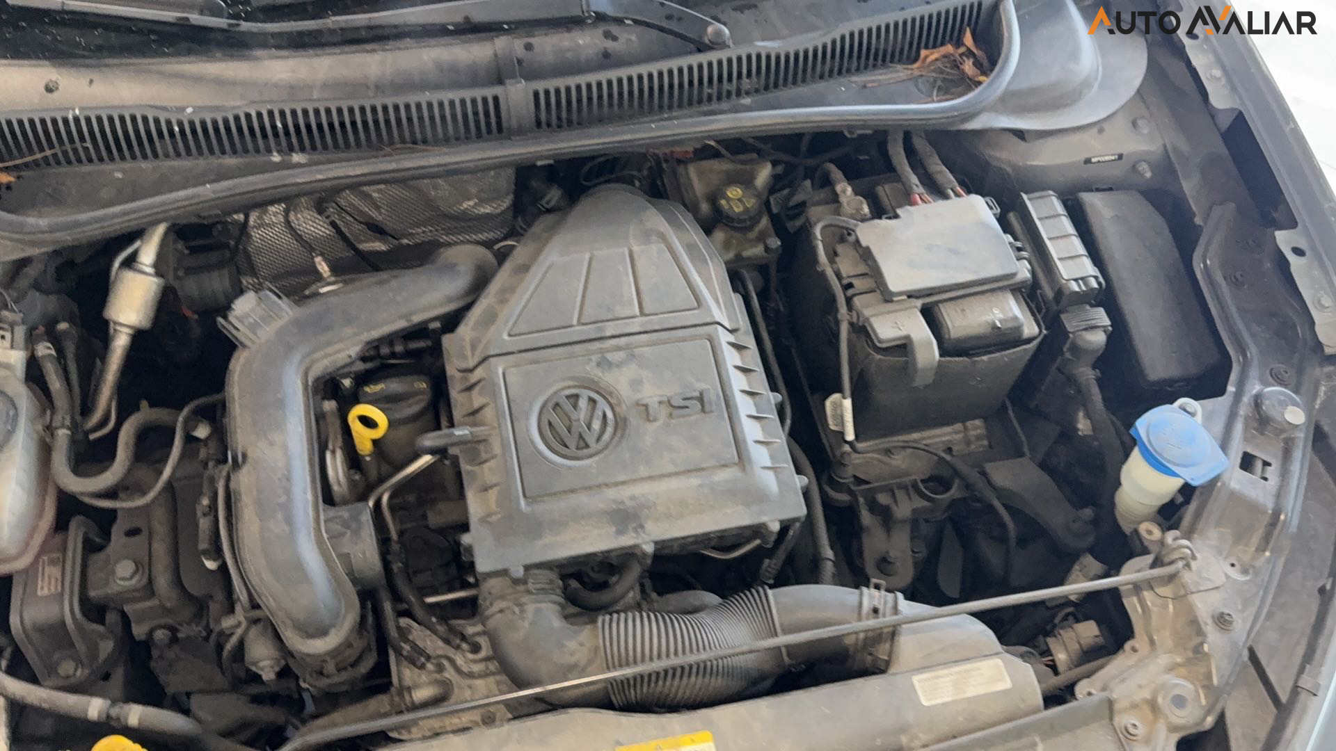 VOLKSWAGEN NIVUS 1.0 200 TSI TOTAL FLEX HIGHLINE AUTOM&Aacute;TICO