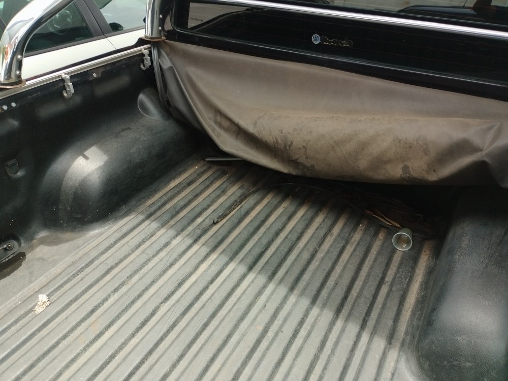 VOLKSWAGEN AMAROK 2.0 HIGHLINE 4X4 CD 16V TURBO INTERCOOLER DIESEL 4P AUTOMATICO