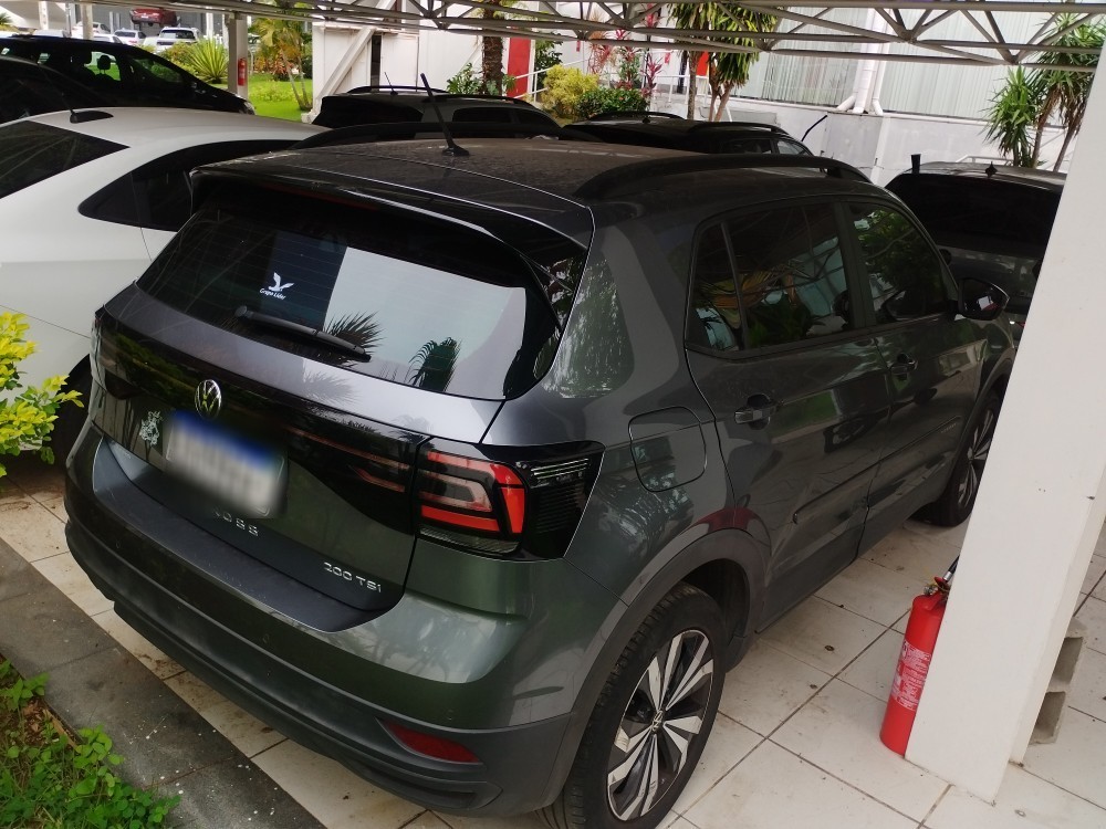 VOLKSWAGEN T-CROSS 1.0 200 TSI TOTAL FLEX AUTOM&Aacute;TICO