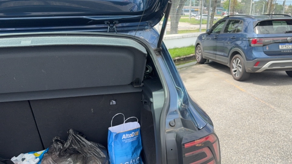 VOLKSWAGEN T-CROSS 1.0 200 TSI TOTAL FLEX COMFORTLINE AUTOM&Aacute;TICO