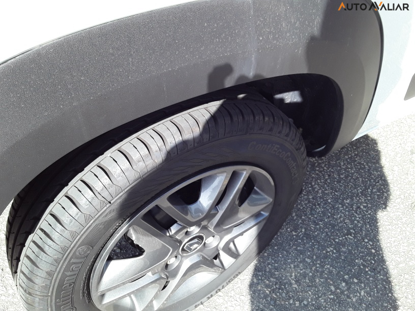 RENAULT KWID 1.0 12V SCE FLEX INTENSE MANUAL