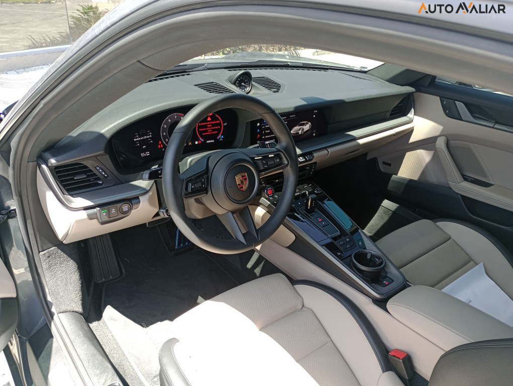 PORSCHE 911 911 CARRERA COUPE 3.0 (991/992)