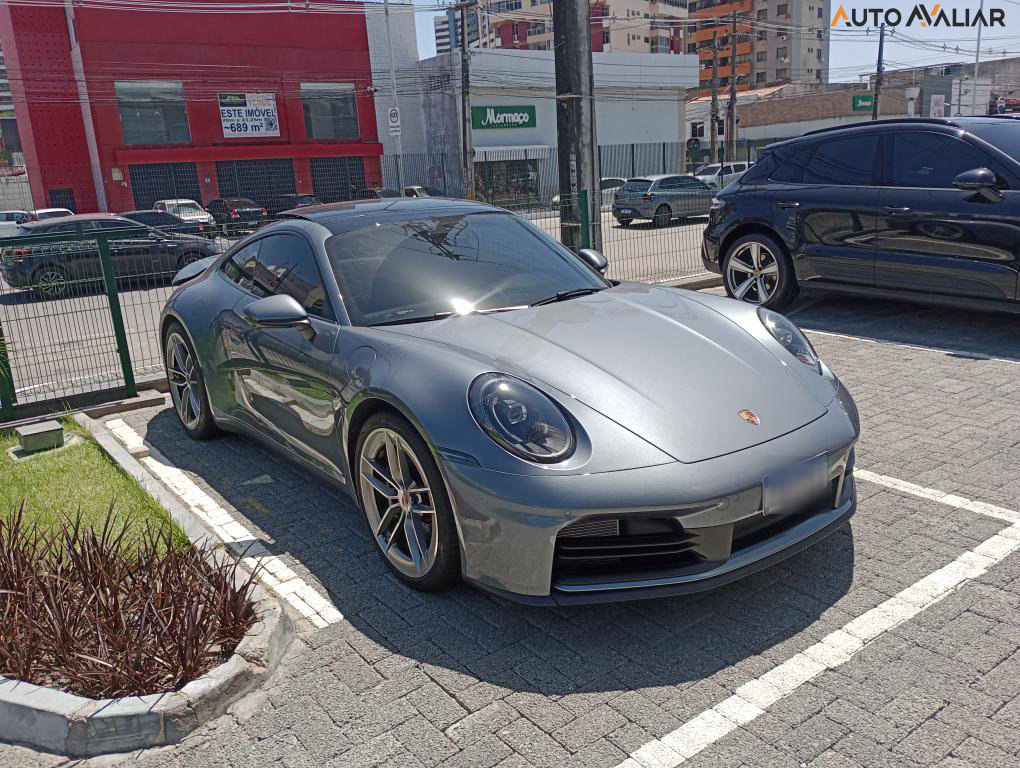 PORSCHE 911 911 CARRERA COUPE 3.0 (991/992)