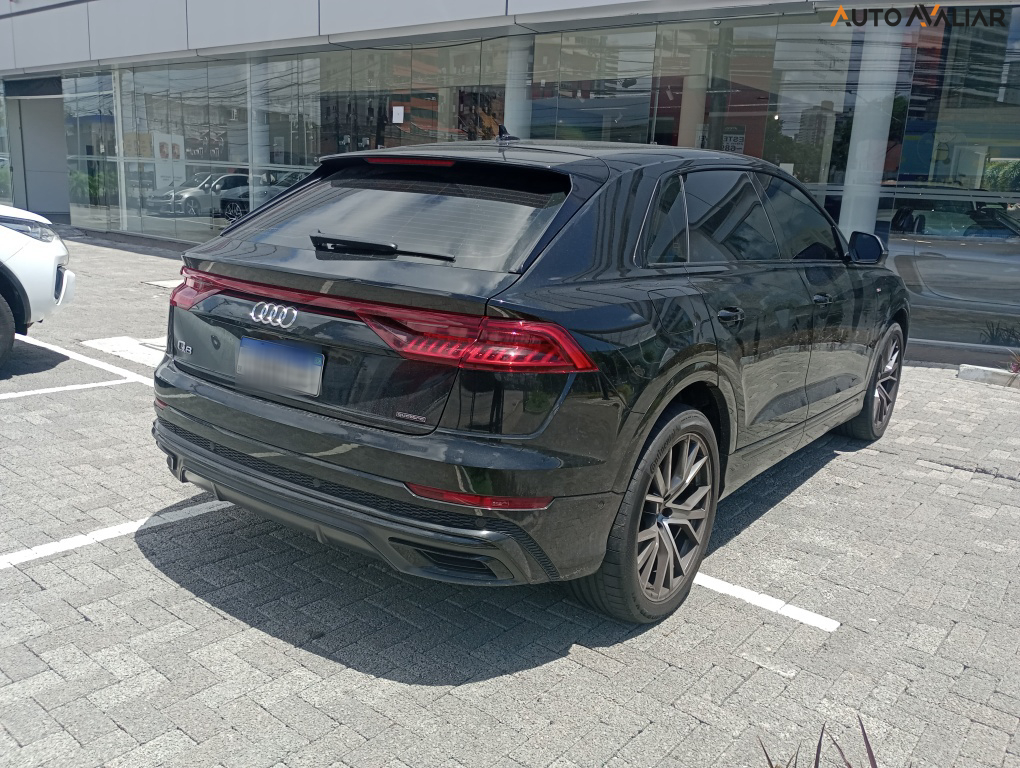 AUDI Q8 3.0 TFSI GASOLINA PERFORMANCE BLACK QUATTRO TIPTRONIC