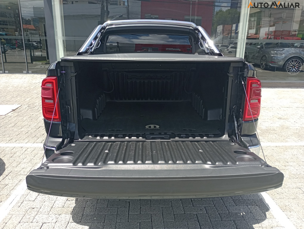 RAM RAMPAGE 2.0 HURRICANE 4 TURBO GASOLINA LARAMIE 4X4 AUTOM&Aacute;TICO