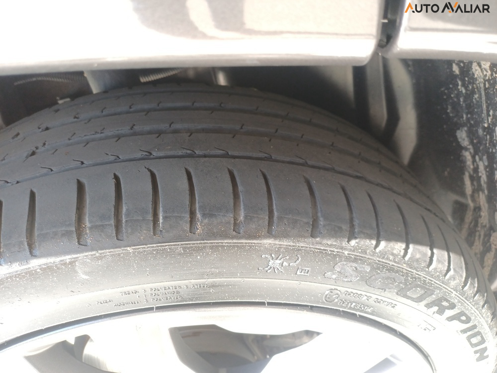 JEEP COMPASS 2.0 HURRICANE 4 TURBO GASOLINA OVERLAND AT9