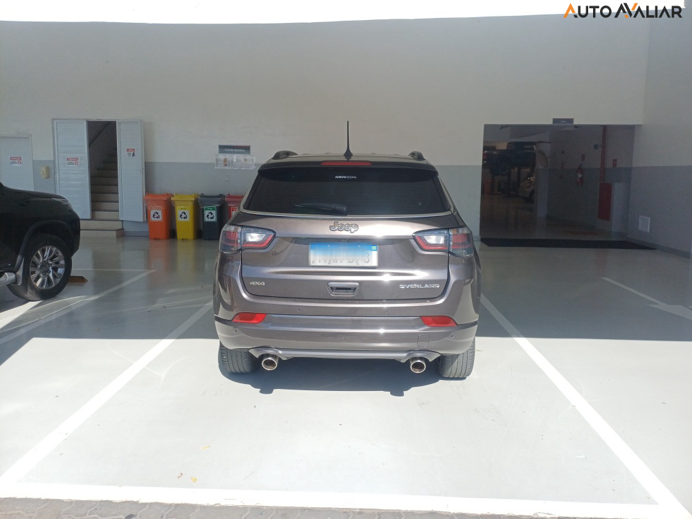 JEEP COMPASS 2.0 HURRICANE 4 TURBO GASOLINA OVERLAND AT9