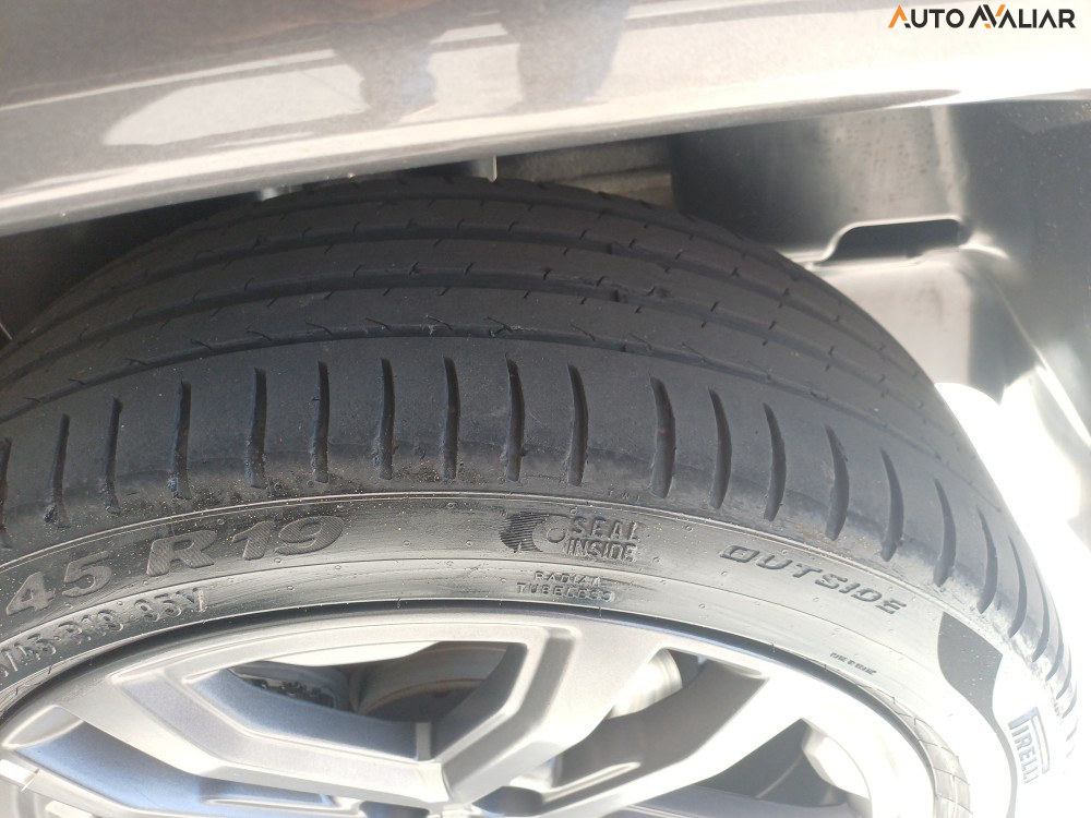 JEEP COMPASS 2.0 HURRICANE 4 TURBO GASOLINA OVERLAND AT9