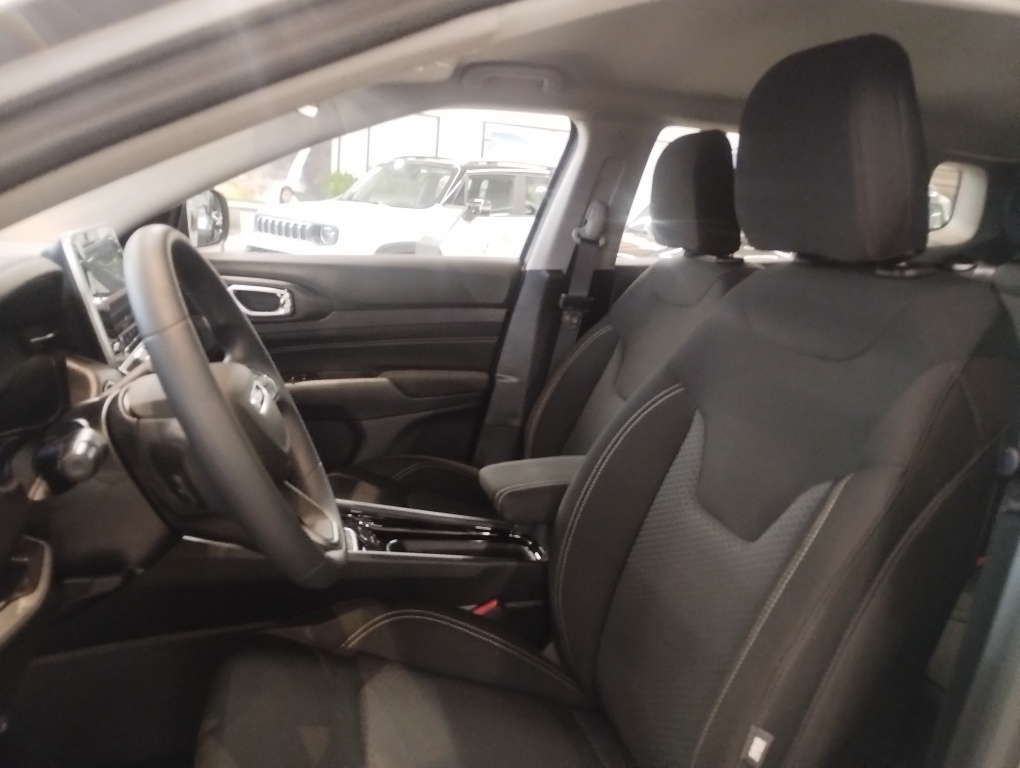 JEEP COMPASS 1.3 T270 TURBO FLEX SPORT AT6