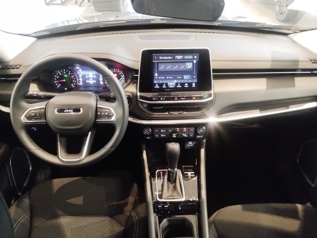 JEEP COMPASS 1.3 T270 TURBO FLEX SPORT AT6